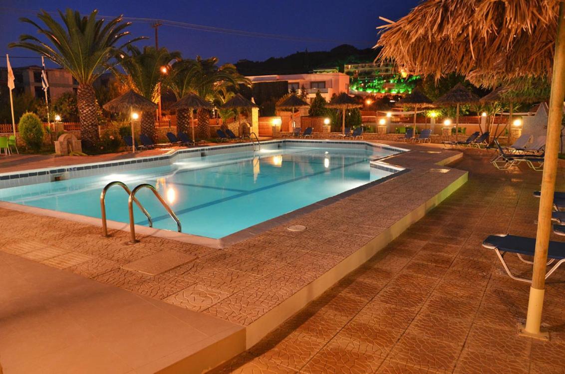 Sunny Garden Hotel Планос Екстер'єр фото