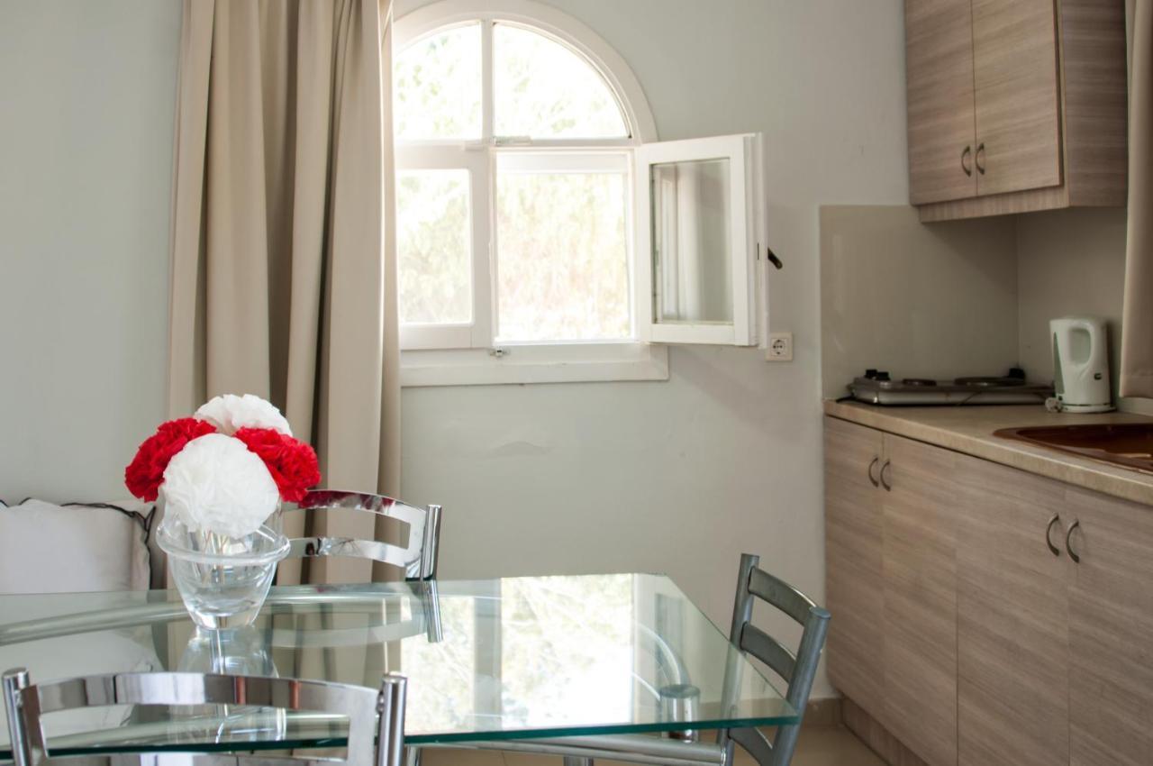 Sunny Garden Hotel Планос Екстер'єр фото